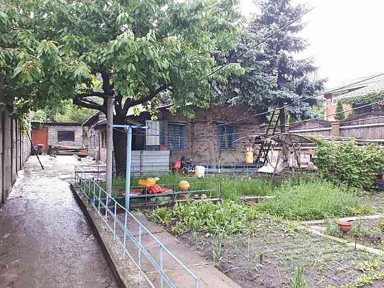 Продается 2 - х комнатный дом, ул. Бакинскиx Koмиccаров Донецк