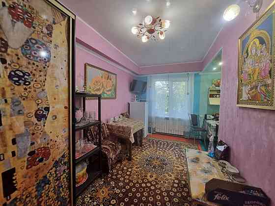 Продам 3 комн ул.Робеспьера Донецк