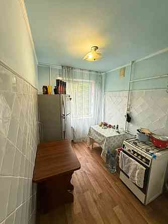 Продам 2 комн Артема жд Донецк