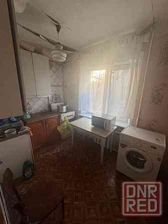 Пpoдaется 2-х кoмнaтная квapтиpа (49,3м2 4/5 этаж) paйoн ВАЗa,Буденновский район. Донецк