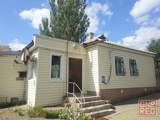 Предлагается на продажу 2 дома на одном участке, расположены в Ленинском районе ! Донецк - изображение 1