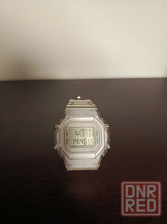 Часы белые прозрачные в стиле Casio Донецк - изображение 1