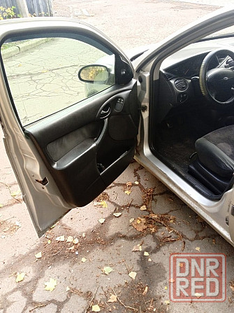 Ford Focus 2000 (1,8л) 270 000р Макеевка - изображение 4