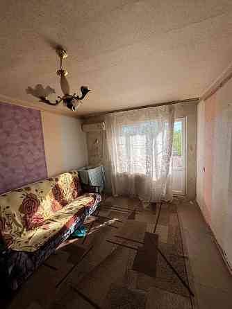 Продам 1-комнатную квартиру Зугрэс
