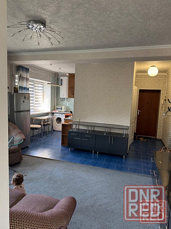 Аренда 2ком. квартиры на Цирке Донецк - изображение 1