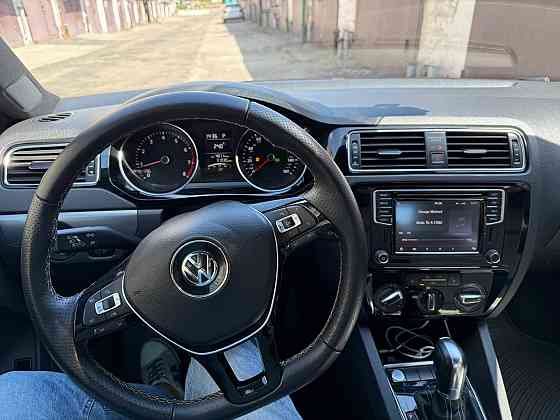 Volkswagen Jetta sport 2016 года выпуска Донецк