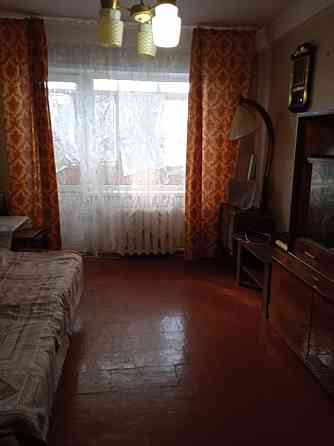 Срочно продам 2 ком. кв. , б. Школьный, Набережная, 3/5, вода каждый день Донецк