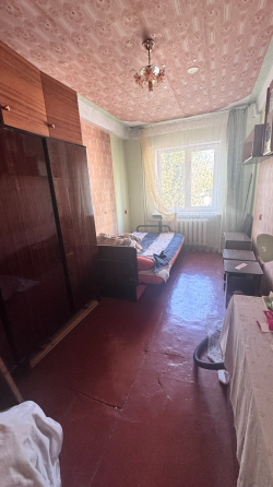 Продам 2х ком квартиру Макеевка Червоногвардейский 8/8 , ул. Уборевича Макеевка