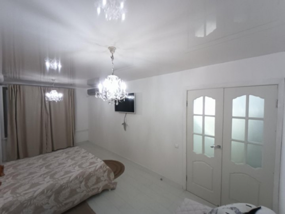 Сдам 1-комн. квартиру 42 м² (ул. Розы Люксембург) Донецк