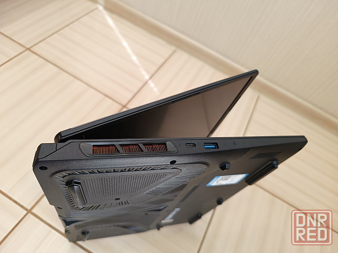 MSI Crosshair 16 HX D7/16-240гц/Ryzen 9 7940HX/16 Гб DDR5/SSD NWMe-1024 Гб/RTX 5070/ 136 999 Донецк - изображение 4