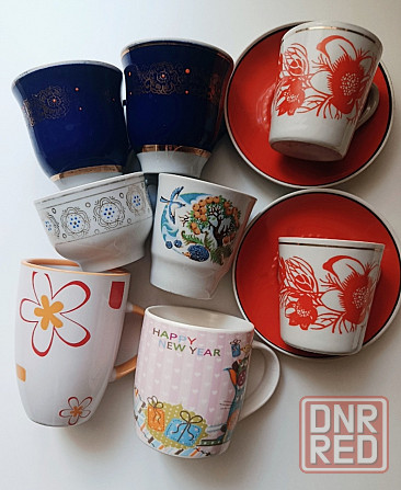 8 чашек и 2 блюдца Макеевка - изображение 1