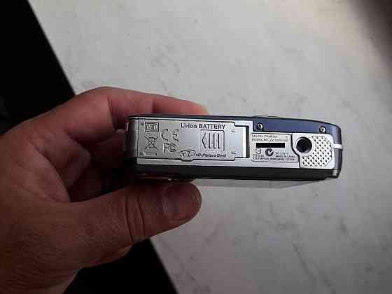 Цифровой фотоаппарат Olympus m digital 600+зарядное+карта 512Mb Донецк