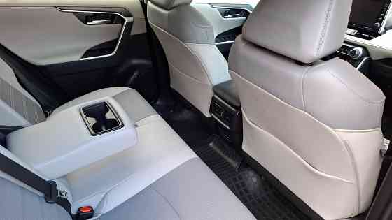 Toyota Rav 4 Limited Донецк
