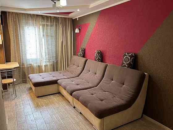 Продам 3-к квартиру рынок Эдельвейс Мариуполь