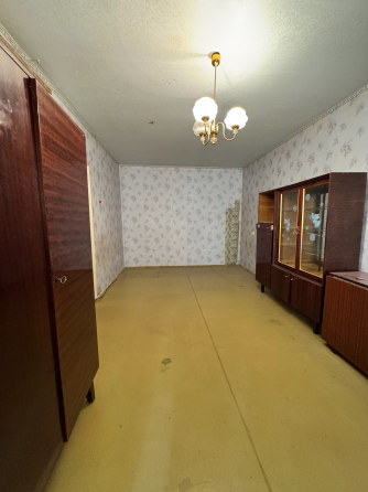 Продажа 2-комнатной квартиры 4/9, в г. Донецк, Пролетарский р-н, ул.Щетинина Донецк