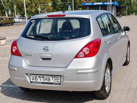 2010 Nissan Tiida 1.6 автомат Донецк