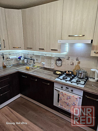 Продам 3ком Пролетарский р-он, Бристаун Донецк - изображение 1
