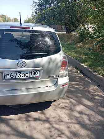 Продам Toyota (Тойота) Corolla Verso 2 Донецк