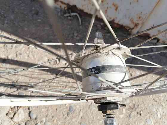 Втулка динамо Shimano , 6V-3W, в сборе с диском и спицами. Стаханов