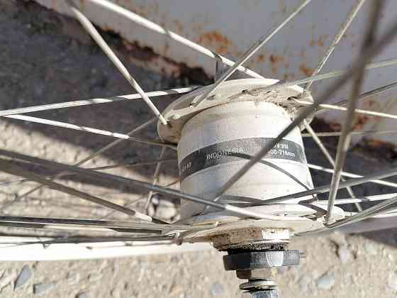 Втулка динамо Shimano , 6V-3W, в сборе с диском и спицами. Стаханов