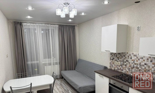 Сдаётся 1комнатная квартира в Будённовском районе Донецк - изображение 1