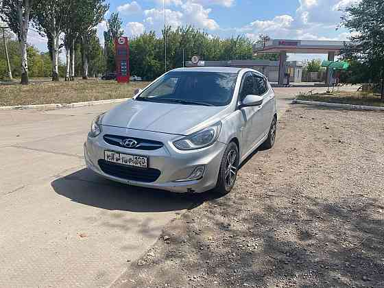 Продам хюндай салярис Макеевка