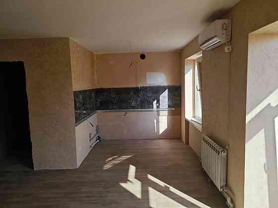 Продам крупногабаритную 1 комнатную квартиру- студио, Мариуполь, Приморский парк. Мариуполь