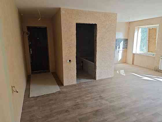 Продам крупногабаритную 1 комнатную квартиру- студио, Мариуполь, Приморский парк. Мариуполь