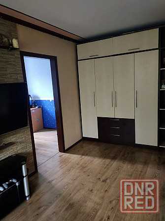 Сдается трехкомнатная квартира в Калининском районе, Грузия Донецк - изображение 1