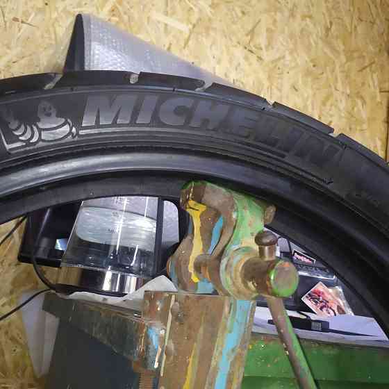 Продам мото резину 110/80R19 Донецк