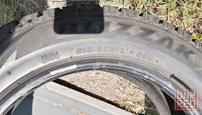 Зимние шины Bridgestone 215/55 R16 Япония 4шт - 10 000руб Донецк - изображение 2