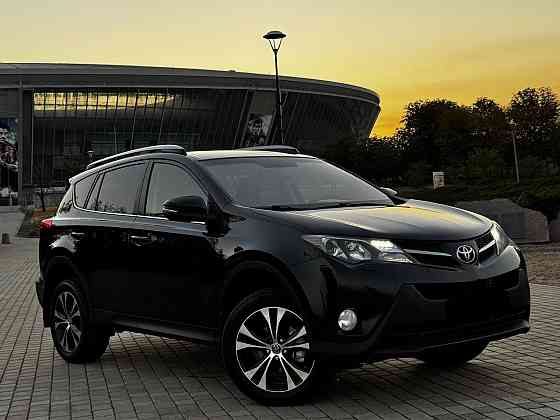 в продаже toyota rav4 2015 года выпуска Донецк