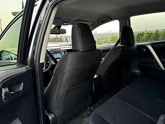 в продаже toyota rav4 2015 года выпуска Донецк