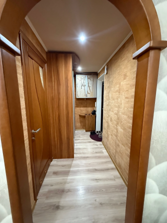 Продам 2х ком. квартиру в Центре Червоногвардейского района, 6/9, 55м2, отличное состояние. Макеевка