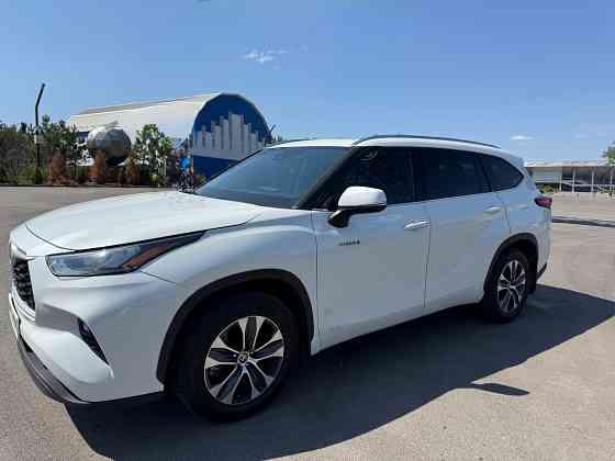 Продам Toyota Highlander 2,5 Гибрид! 2020 год Донецк