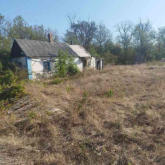 Продам земельный приватизированный участок с ветхим домом. Донецк
