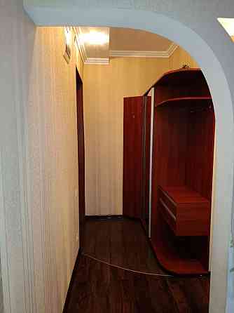 Продам 2-х ком.кв на Петровке 108 школа Донецк