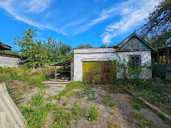 Продажа 2 дома на 1 участке, ул. Универсальная Донецк