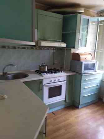 Продается 2 ком. квартира (58 м² 2/9 этаж) ул. Харитонова в Калининском р-н. Донецк