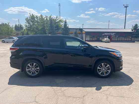 Toyota Highlander. Год 2014. Двигатель 3.5 бензин. Коробка автомат. Харцызск
