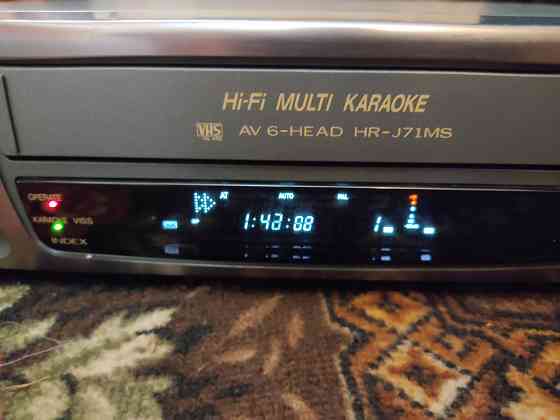 Видеомагнитофон HI-FI JVC HR-J71MS (1997г)работает, требует внимания Донецк