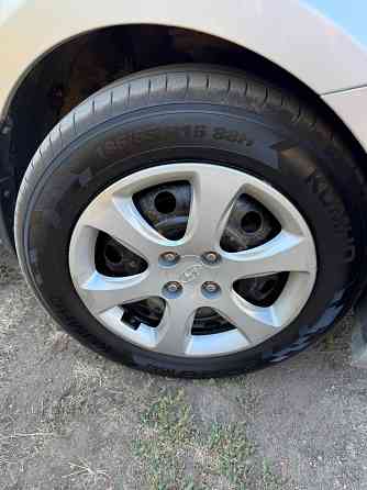 Продам Hyundai Solaris 2012 года ! Донецк