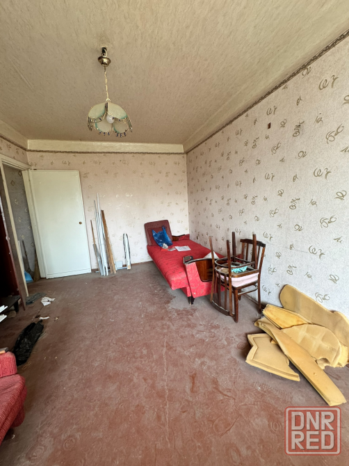 Продажа 1-комнатной квартиры 5/5, в г. Макеевка, Восточный м-н, ул. Токарева Макеевка - изображение 1