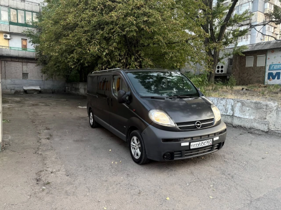 Продам Opel Vivaro 2005г Макеевка Донецк