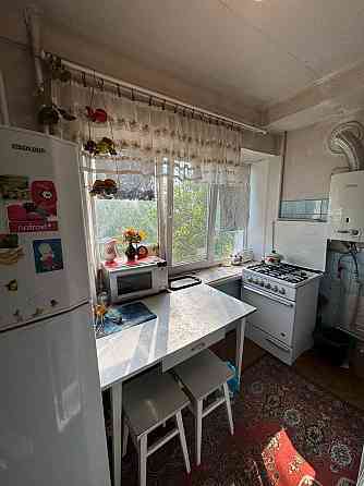 Продам 2-комнатную квартиру в центре Донецк