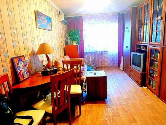 Продам 2х ком квартиру Калининский рынок Донецк
