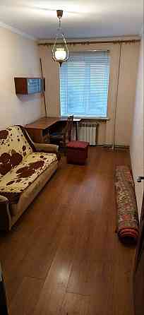 Сдаю двухкомнатную квартиру 75.0 м² этаж 7, Калининский район, возле меда ( только долгосрочно) Донецк