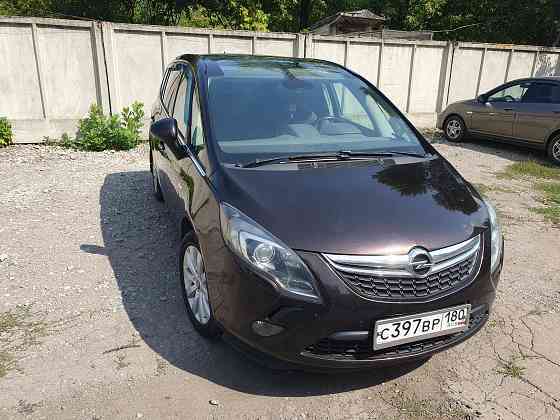 Opel Zafira C Tourer Turbo Макеевка