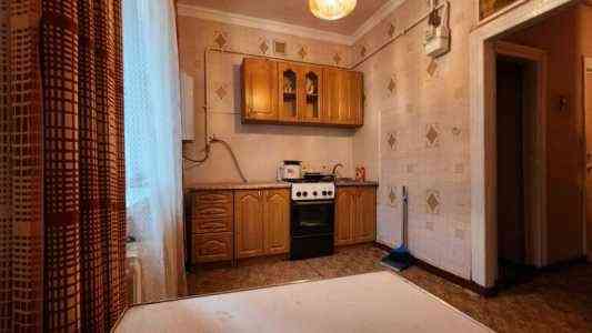 продам 1-ную квартиру в Центре, Калининского района Донецк