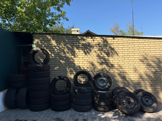 Продам шины резину колеса Макеевка Макеевка